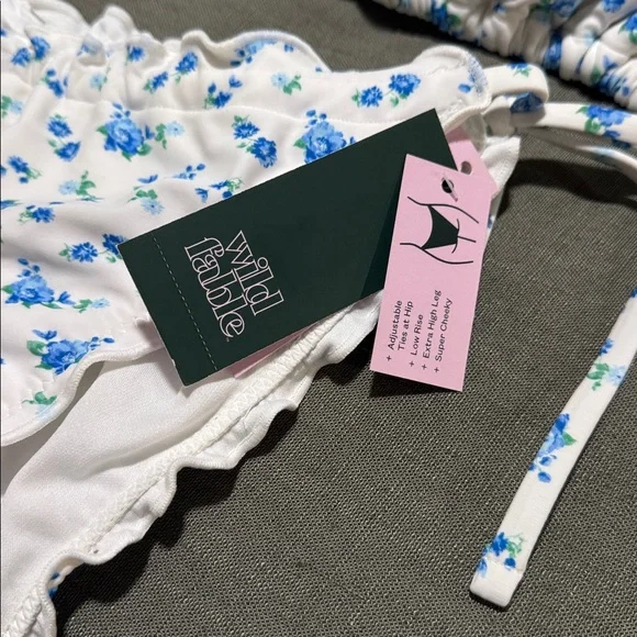 Wild fable White and Blue Floral Bikini Set - Picture 3 of 8